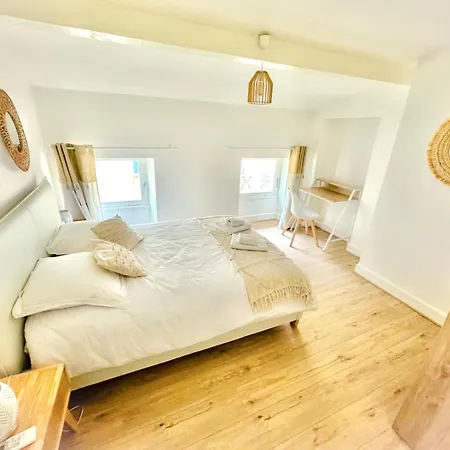 Ni'douillet-p3 Terrasse Et Climatise-coeur De Apartment Nimes