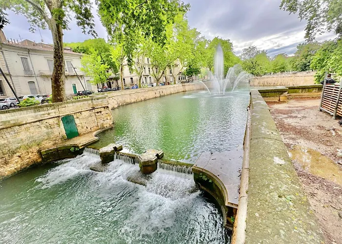 Ni'douillet-p3 Terrasse Et Climatise-coeur De * Nîmes